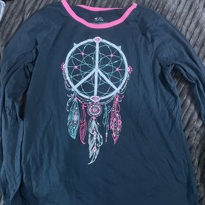 Justice girls size 16/18 plus long sleeve dreamcatcher